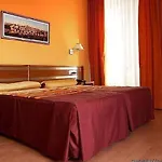 Ele Mirador De Santa Ana