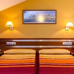 ホテル Ele Mirador De Santa Ana 3*
