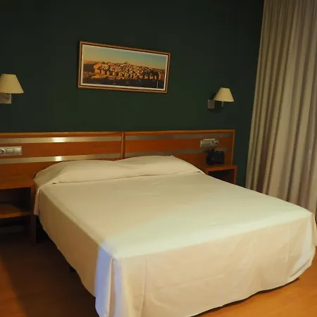 Ele Mirador De Santa Ana Otel 3*