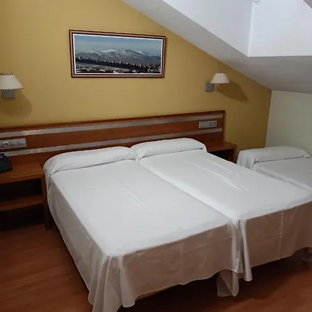 Ele Mirador De Santa Ana מלון 3*