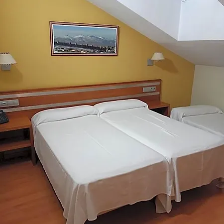 Ele Mirador De Santa Ana 3* Ávila