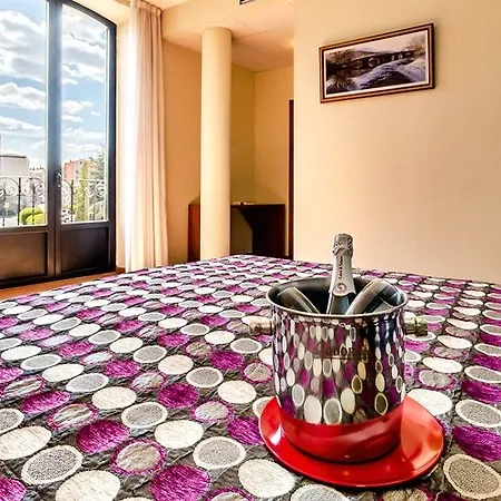 Ele Mirador De Santa Ana