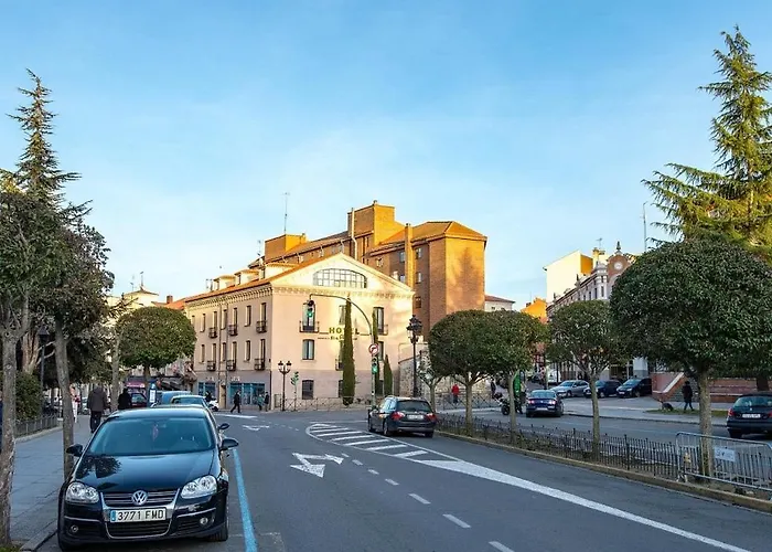 Hotel Ele Mirador De Santa Ana Ávila
