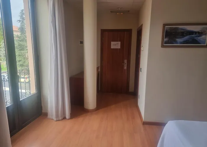 Ele Mirador De Santa Ana