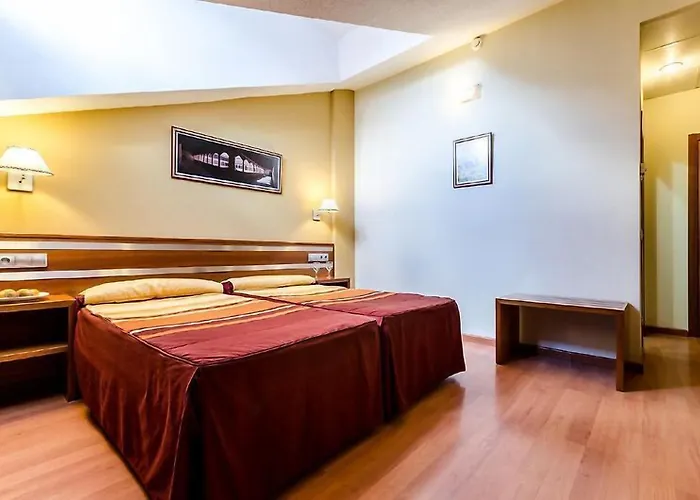 Ele Mirador De Santa Ana Hotel