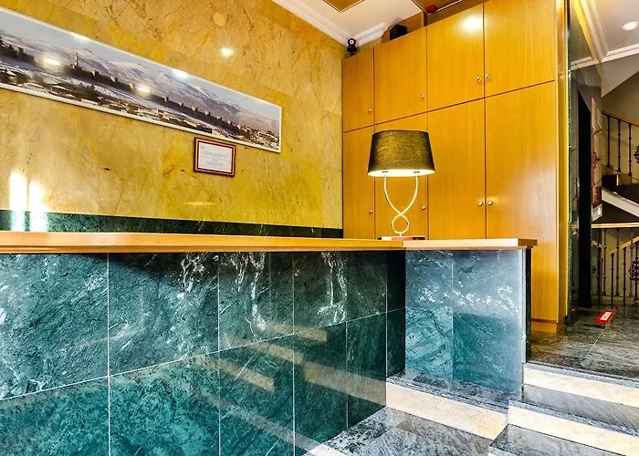 فندق Ele Mirador De Santa Ana 3*