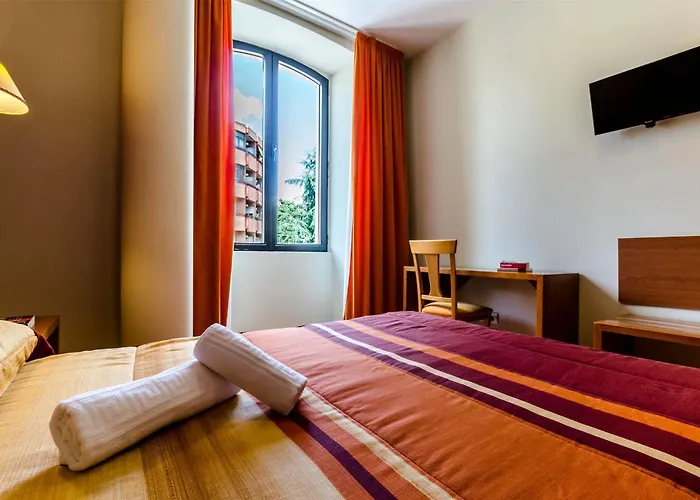 Ele Mirador De Santa Ana 3*